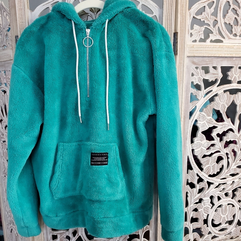 Zaful Ladies Aqua Hooded Faux Fur  Zip-Up Sweater Sz S